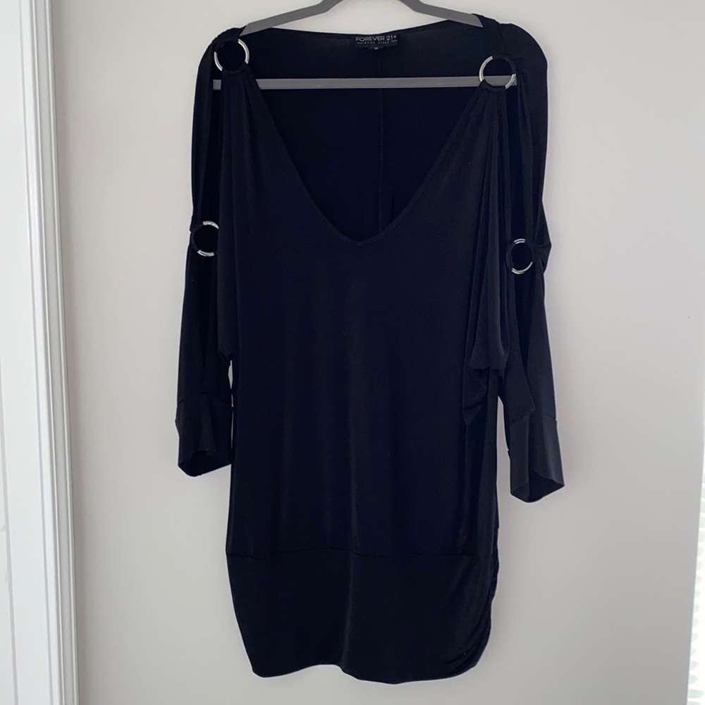 FOREVER 21 Fashion Blouse Slit in sleeve with Silver Rings.